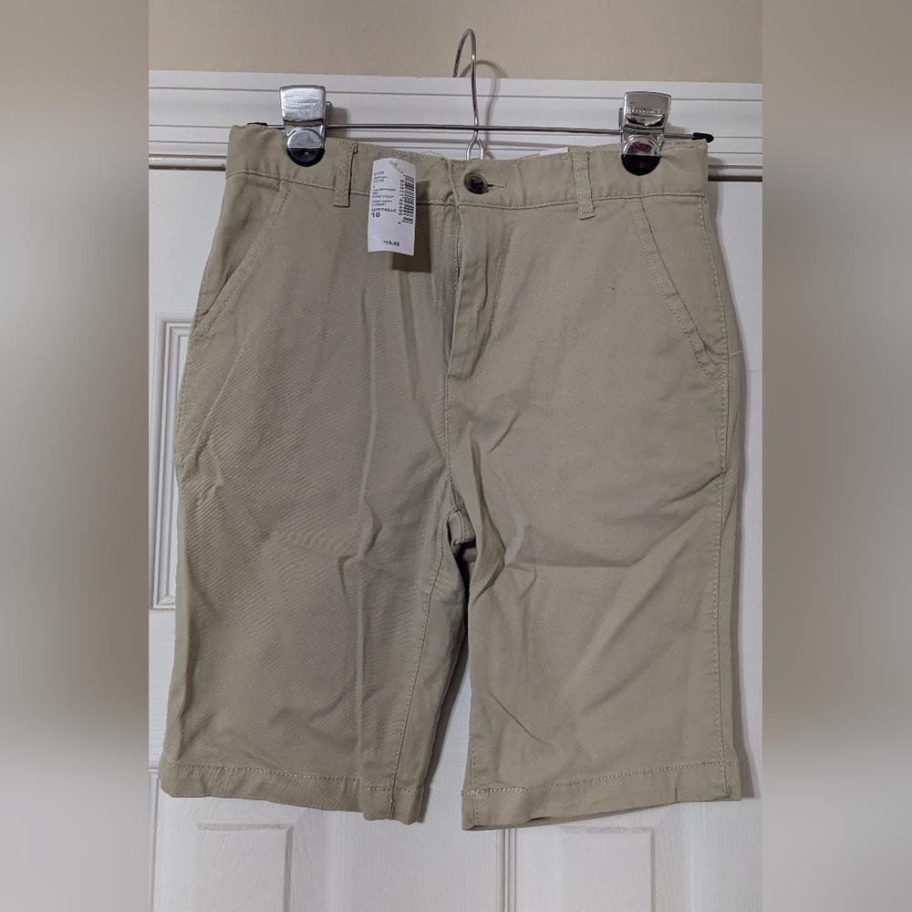 Boys' The Children's Place Khaki Shorts NWT Size 10